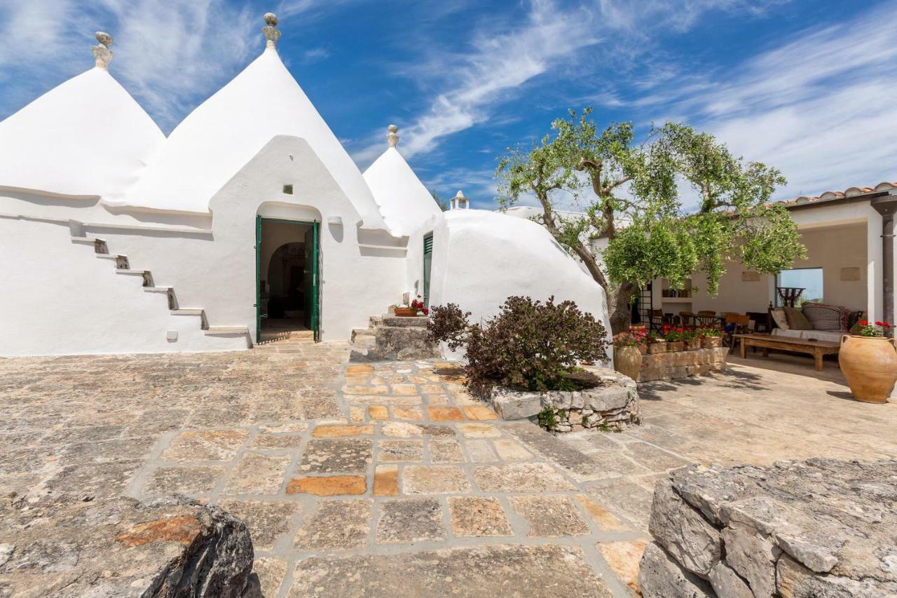 奥斯图尼Trullo Il Karrubo别墅 外观 照片
